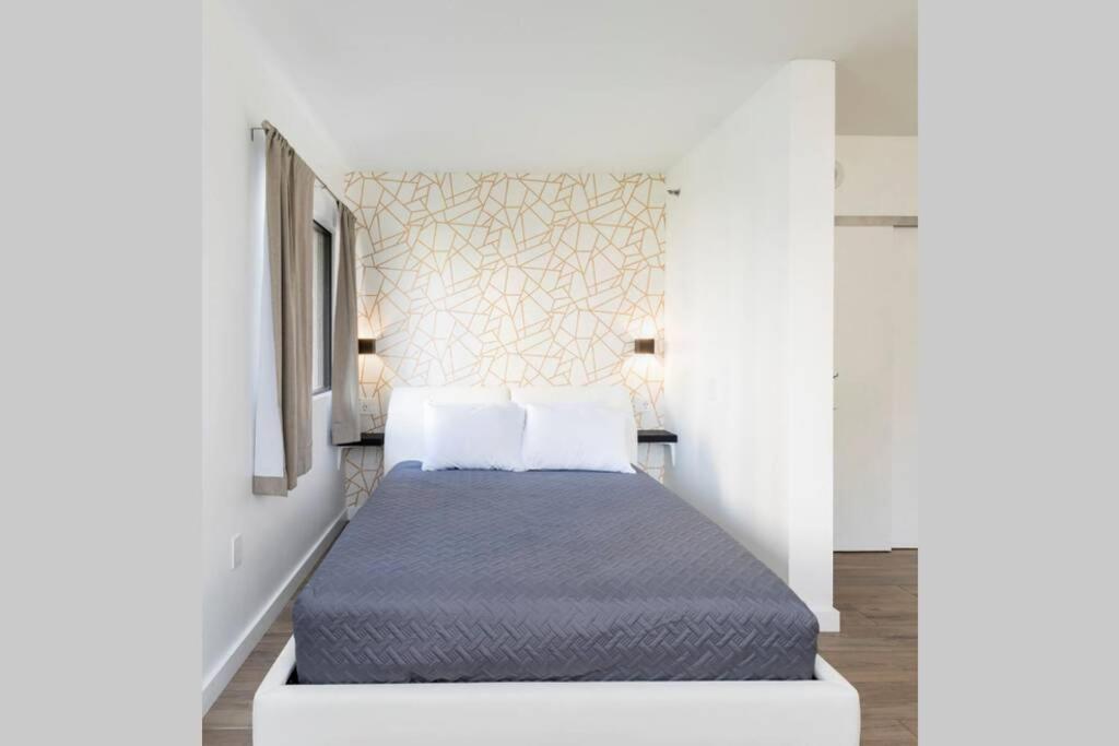 Modern Studio On I-Drive: Parking + Pool Included オーランド エクステリア 写真